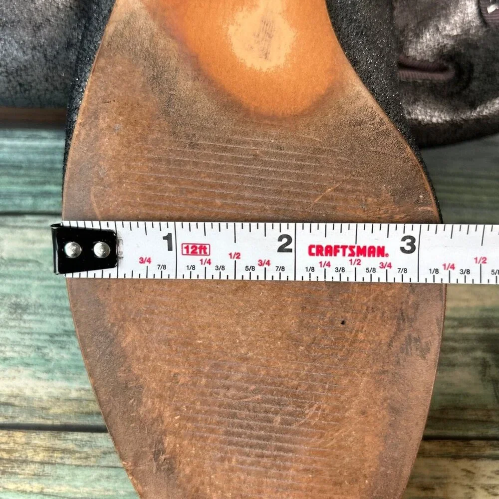 Louise et Cie Anniston Loafers Womens Size 8 Metallic Gray Leather Slip On Shoes